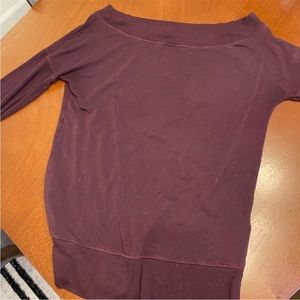 Athleta shoulder cut long sleeve sweater (super soft), purple, women small